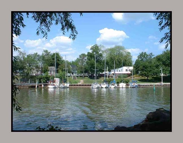 bronte harbour in summer