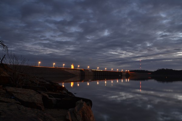 The Dam After Dark