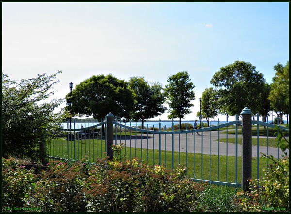  Park René Lévesque B