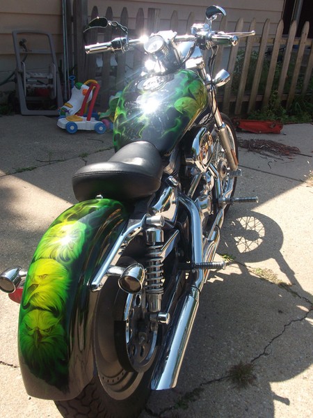 airbrushed harley greenkandypaint (5)