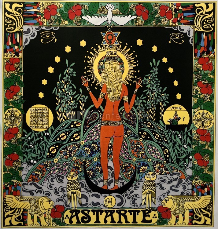 The womenscarf with the goddess Astarte