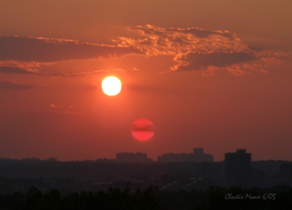 2 SUN CITY