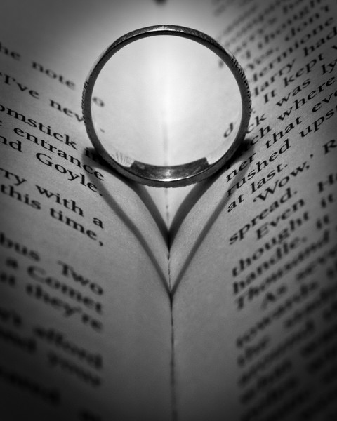 Love is like a ring