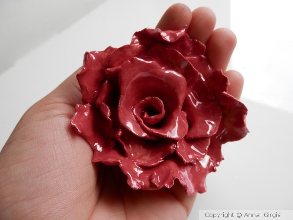 Untitled  large rose bead