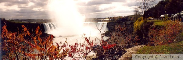Fall colors at Niagara Falls