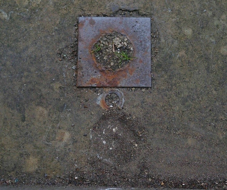 Lock Stone