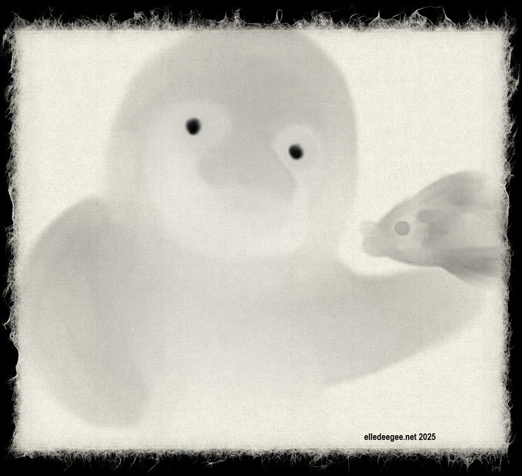 Minimalist gray penguin