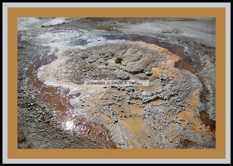 Yellowstone Abstract Glistening 1 Border 1