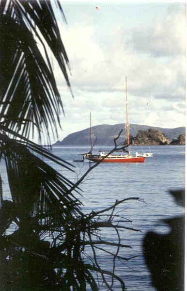 red yawl Bajadere