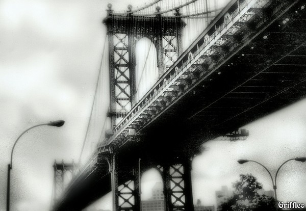 BROOKLYN BRIDGE