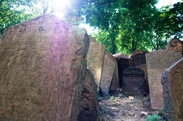 Old cemetery^2