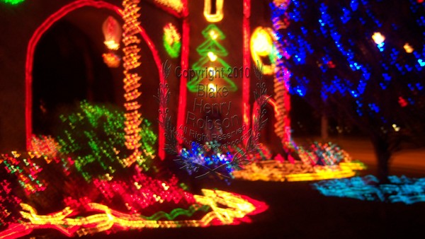 Night Photo Tarragonna Arch Christmas Lights