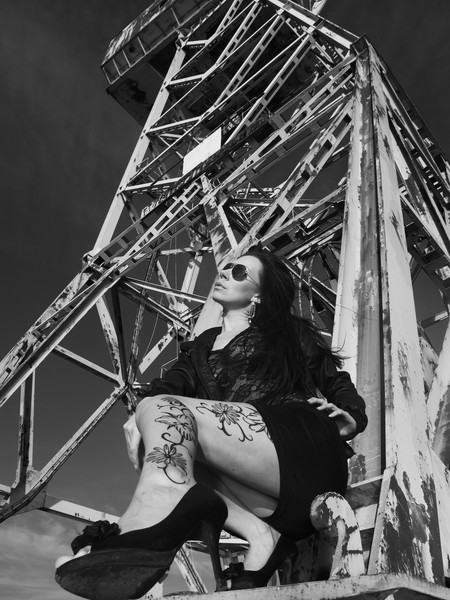 Black & withe