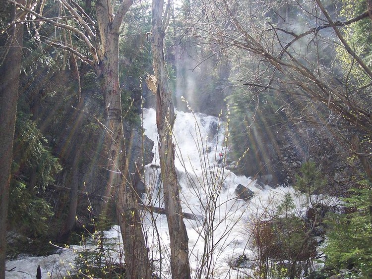 Lost creek falls