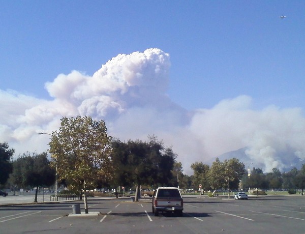 The Station Fire: La Canada-Flintridge, CA