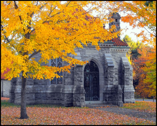 Kingsley Masoleum Autumn 2008