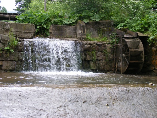 mini-watefall