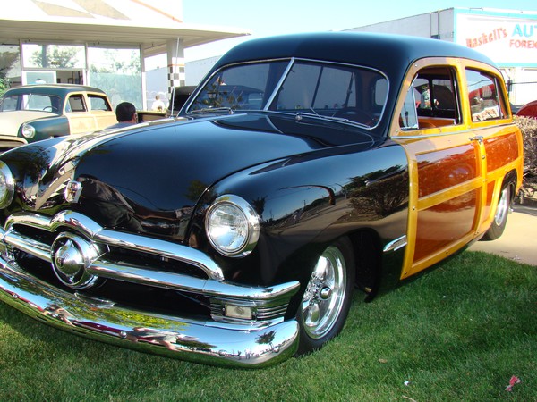 Woody