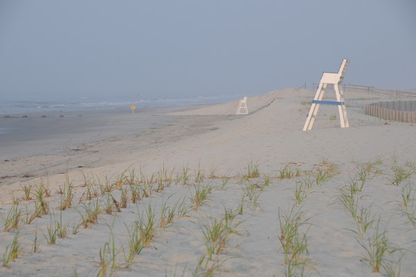 Lifeguard stand