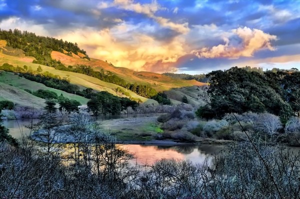 Russian River meets Jenner California
