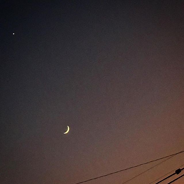 Cali fires smoke colored moon rise