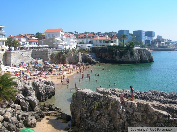 Praia da Rainha