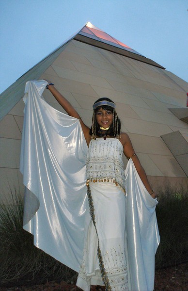 cleopatra emerging from her pyramid