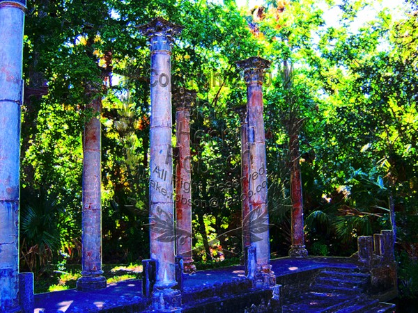 Corinthian columns
