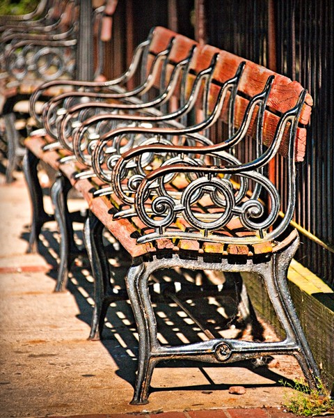 Depot Bench