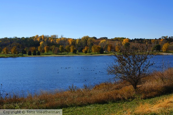 Fall lake in Nebraskane1254