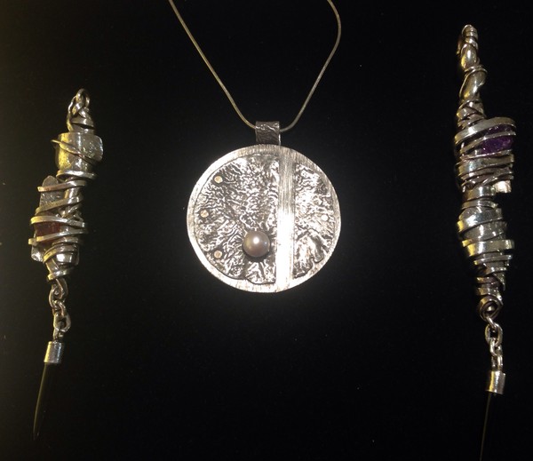 Reticulated Sterling Silver Pendant w Pearl 