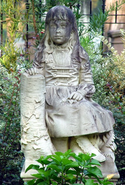 Gracie, Bonaventure Cemetery, Savannah, Ga