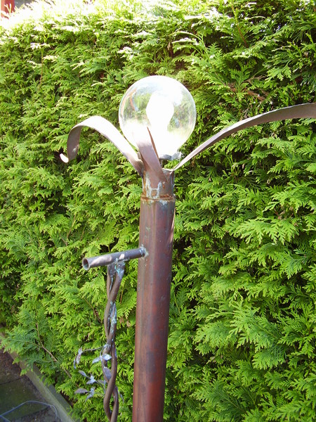 Garden lamp 02