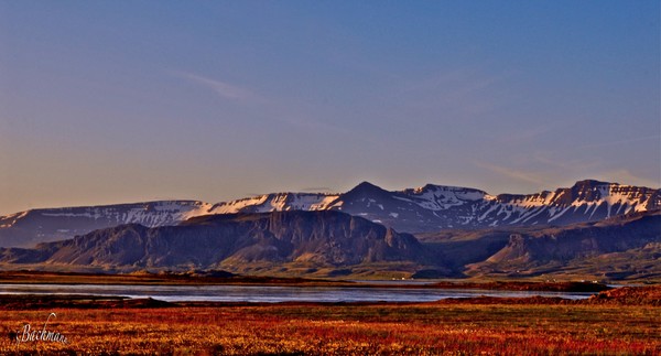Skardsheidi in the morning sun !