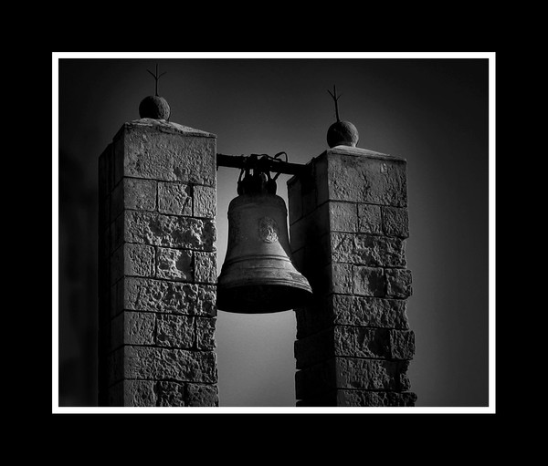 St.Elmo Bell
