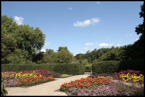 GARDENS OF CANTIGNY  1