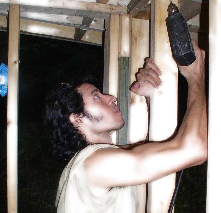 Peter-Appleseed carpenter