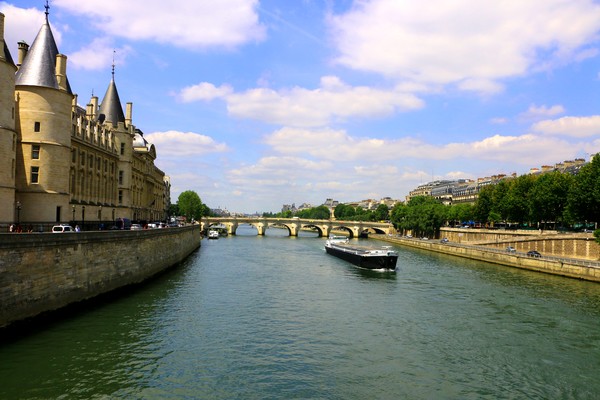River Seine-1707