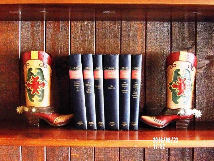 08 23 16 17 52 (29) Cowbor Boots as Bookends,To Sheridan
