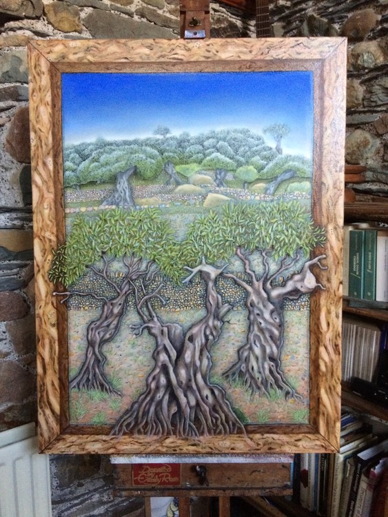 Olive Grove in Majorca with Tromp L'Oieul Olive Wood frame