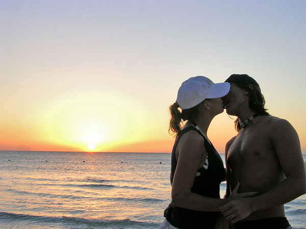 Picturesque Honeymoon