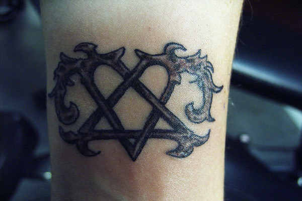 Heartagram