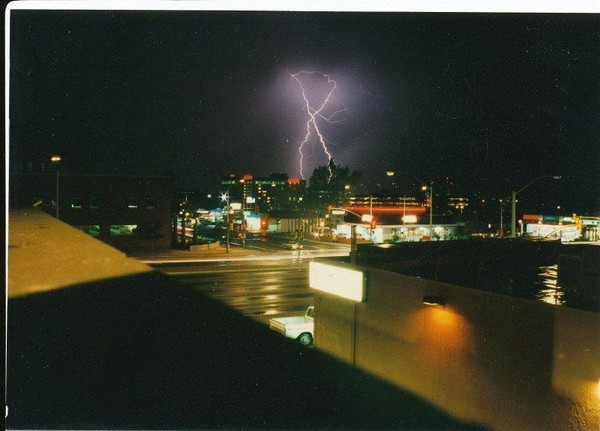 Wishbone Lightning