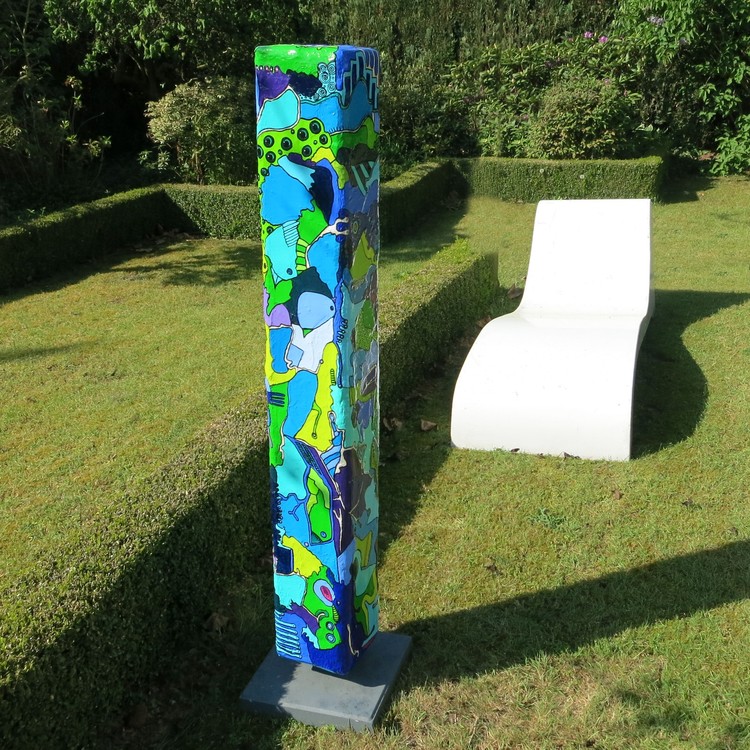 Totem 8