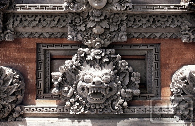 Pura Catur Bhuwana Tower Element