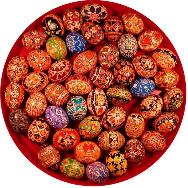 Nicole's Pysanka I (2005)
