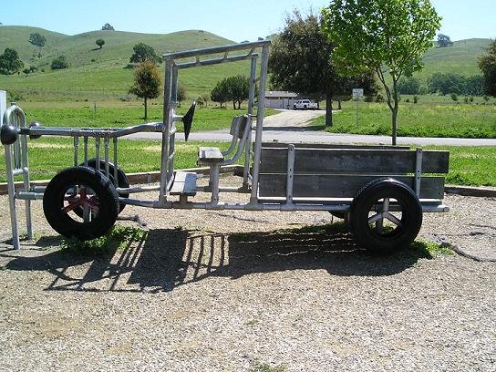 TRUCK THAT GOES NOWHERE