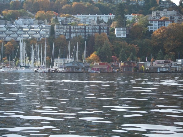 sleeping in seattle boathouse