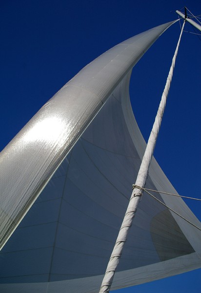 Mast & Sail.