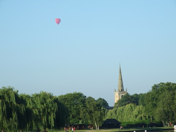Holy Trinity / Balloon - Stratford Upon Avon